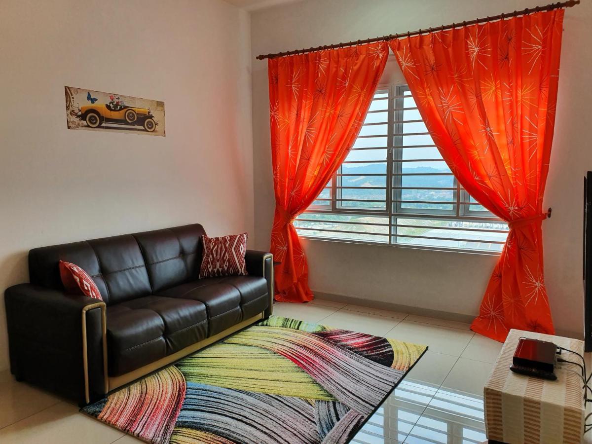 Az @ Southville Apartment